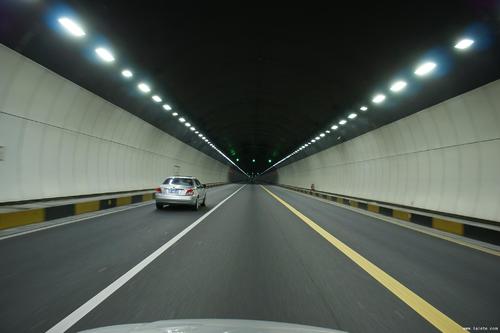 汽車充電樁