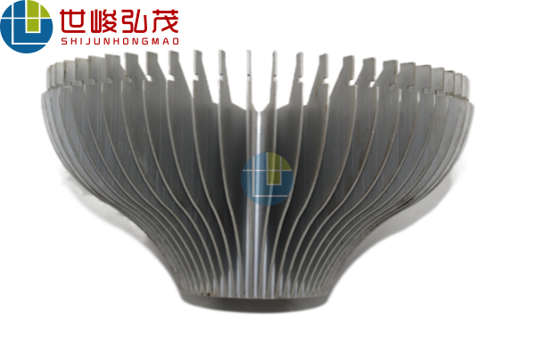 CNC數(shù)控車太陽花深加工鋁型材